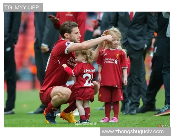 四位足球球星与女主角合影瞬间展现足球魅力与精彩互动